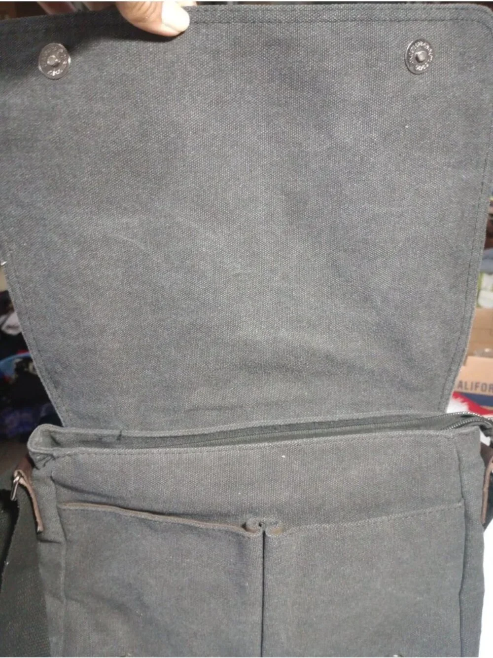 Naruto Canvas Messenger Bag Excellent Used Great Condition